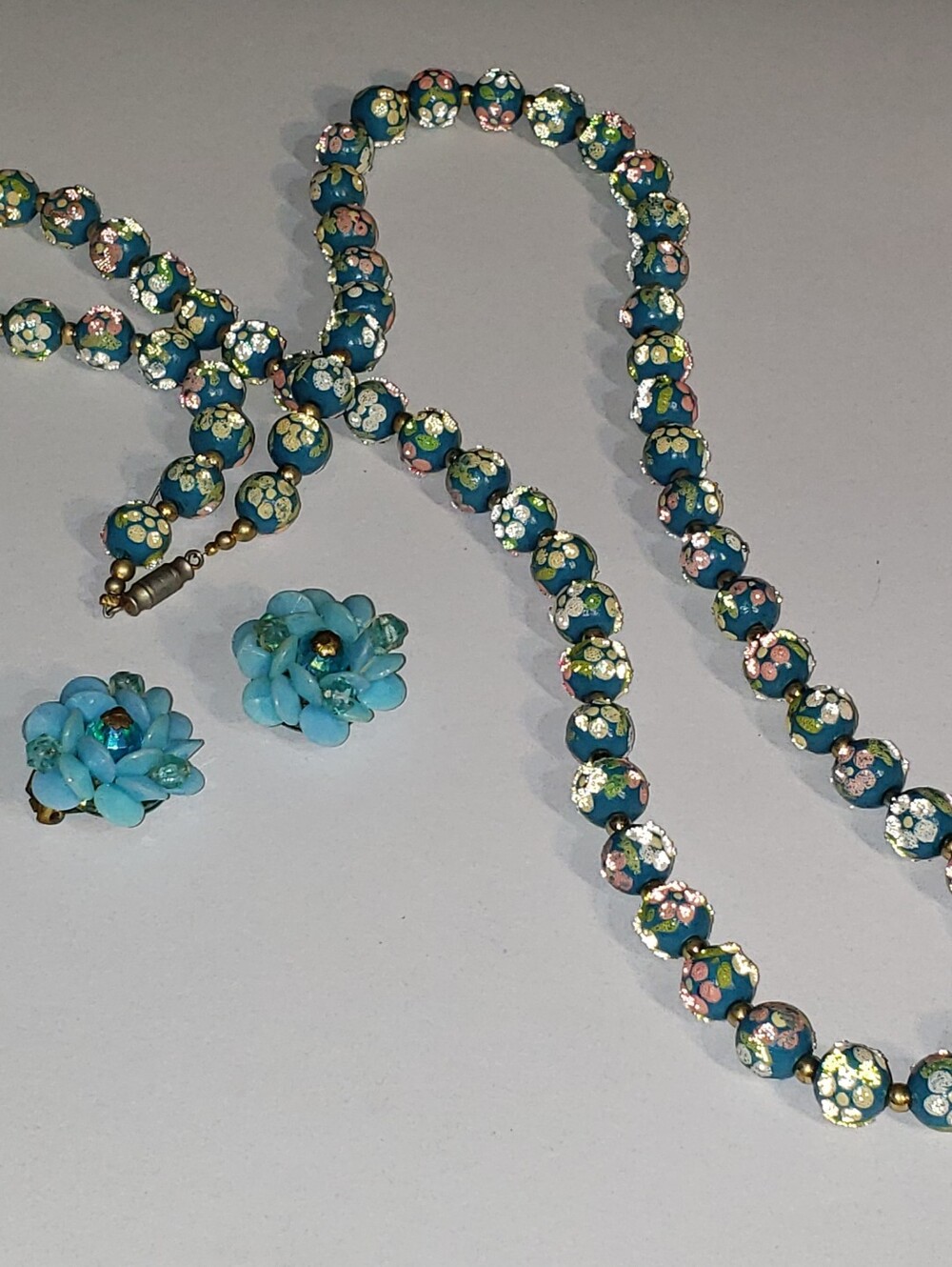 Vintage Chinese Beaded Necklace & Clip On Earrings